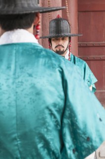 Changing of the guard at Gyeongbokgung palace
