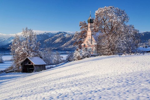 Winter landscape with Ramsachkircherl