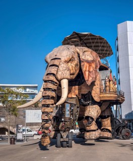 The tourist attraction at the art studio Les Machines de l'ile is a giant mechanical elephant