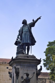 Plaza Colon with Columbus Monument