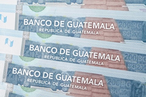 200 Guatemalan quetzales
