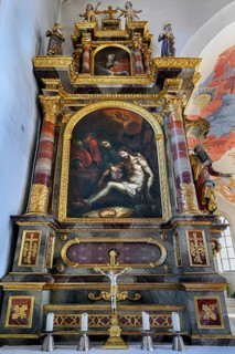 Side altar