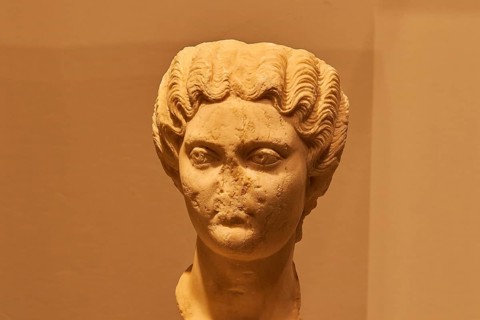 Marble head of the Roman ruler's wife Faustina the Younger