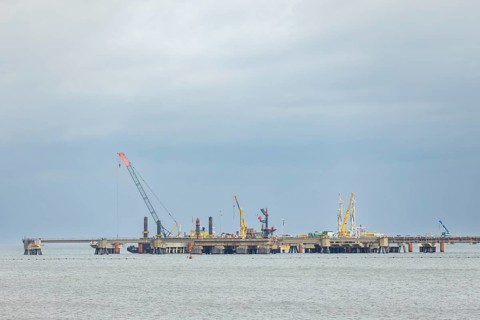 Construction site of the Uniper LNG