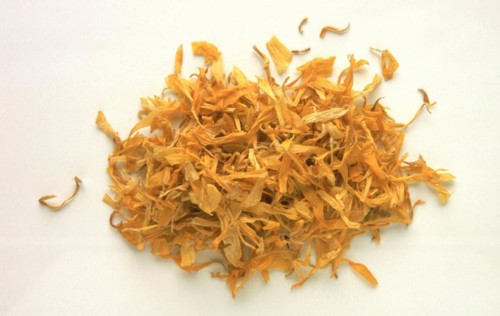Dried marigold