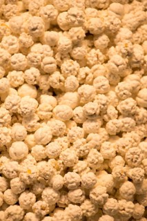 A pile of Turkish style sugar-coated chickpeas