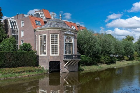 Historic pavilion at Domburgsepad