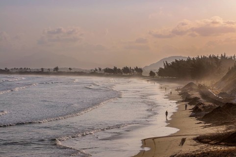 Hazy light over the beach of Fort Dauphin