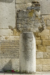 Relief stone