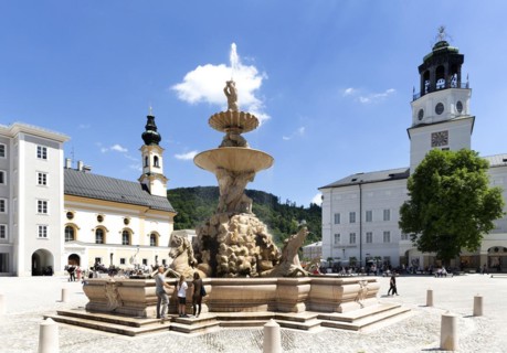 Residenzbrunnen or Court Fountain from 1661