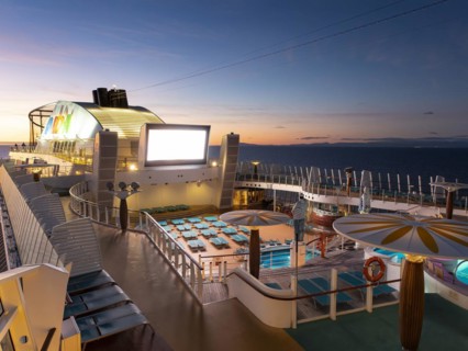 Cruise ship