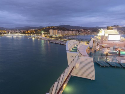 Cruise ship