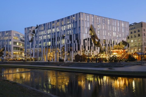 Christmas market at the Koe-Bogen