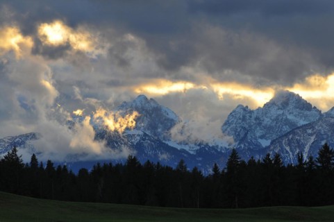 View from Steingaden in Allgaeu to the Tannheim Mountains
