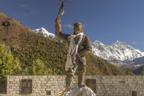 Statue of Tenzing Norgay Sherpa