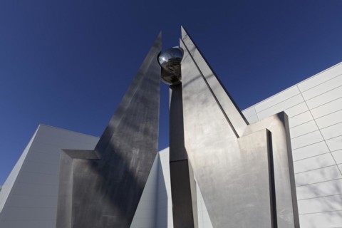 Stainless steel sculpture Energy by E. Steinmann