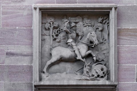 Historical house sign on the Praunsche Stiftungshaus