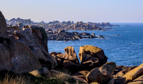 Rocky coast around the Phare de Mean Ruz lighthouse