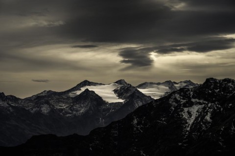 South Tyrolean glacier with cloudy sky