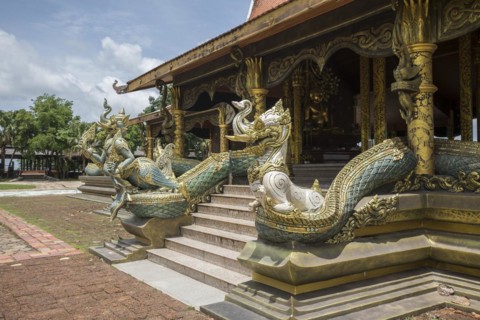 Dragon heads in the temple Wat Sirindhorn Wararam