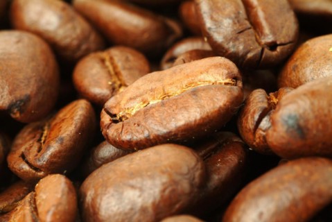 Roasted coffee beans