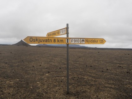 Sign in the Icelandic highlands