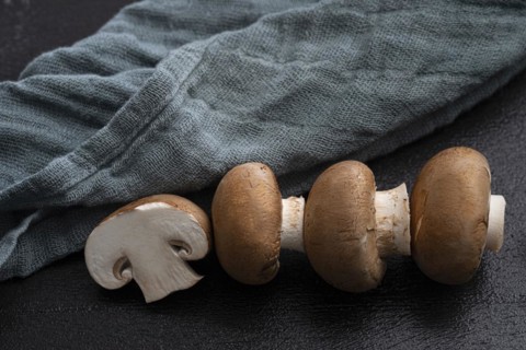 Fresh common mushrooms