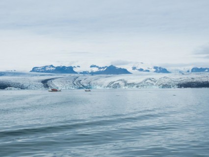 Boat in Joekulsarlon