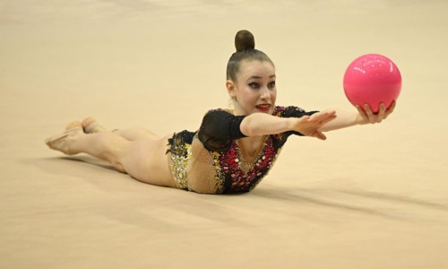 World Champion Darja Varfolomeev GER Ball