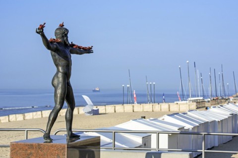 Bronze sculpture Eternity