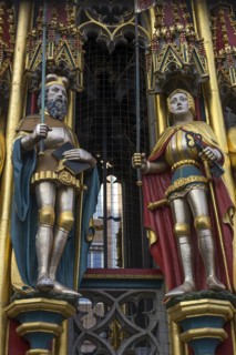 Figures at the Beautiful Fountain: on the left Count Palatine of the Rhine
