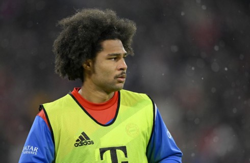 Warm-up training Serge Gnabry FC Bayern Munich FCB
