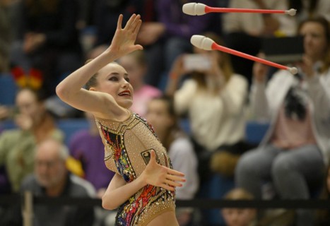 World Champion Darja Varfolomeev GER Clubs