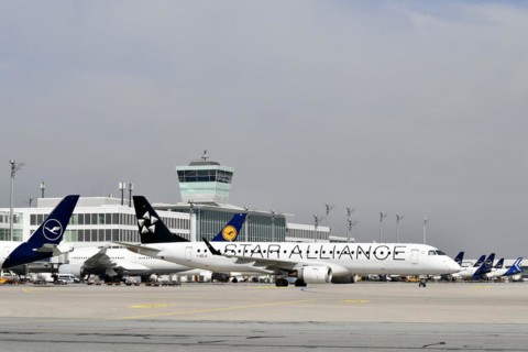 Star Alliance Air Dolomiti Embraer 195LR