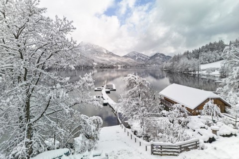 Boathouse on Lake Fuschl in winter