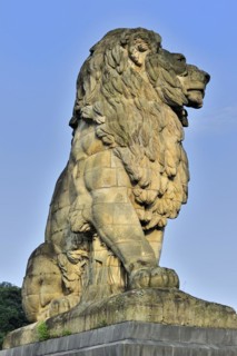 Boures monumental lion at the Gileppe Dam