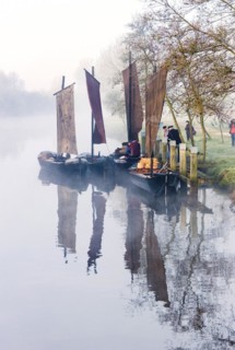 Peat barges on the Hamme near Neu Helgoland in Worpswede