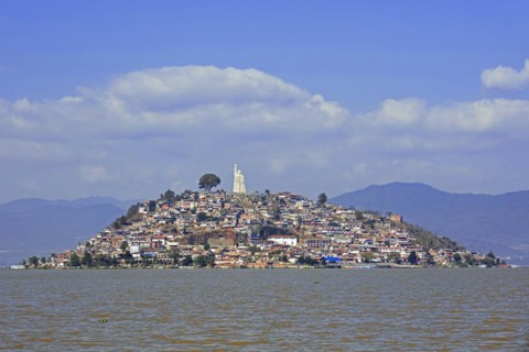 40 meter tall statue of Jose Maria Morelos