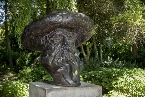 Bronze bust of Claude Monet