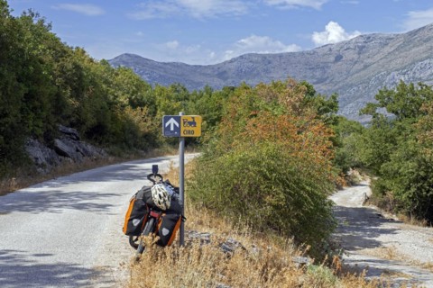Trekking bike on the Ciro Trail