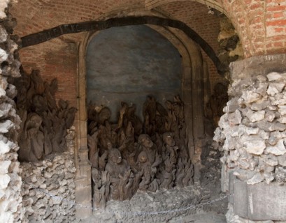 Cave with wooden sculptures at the end of the calvary near the Saint-Pauls church in Antwerp