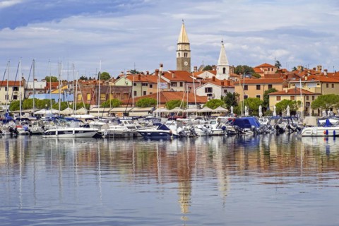 Izola