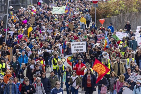 Demonstration by contrarians and other opponents of pandemic restrictions