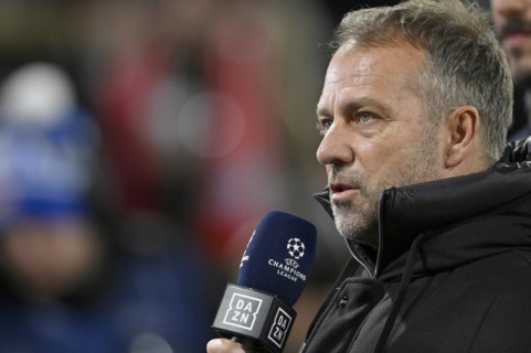 National coach Coach Hans-Dieter Hansi Flick interviewed by microphone Logo DAZN