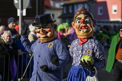 Narrenzunft Krutblaettsche from Kehl-Goldscheuer at the Great Carnival Parade