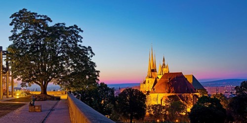 City view with Severi Church and Erfurt Cathedral at dawn