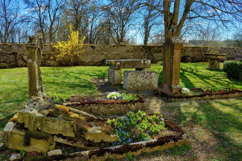 Cemetery Wuestung Dorf Gruorn