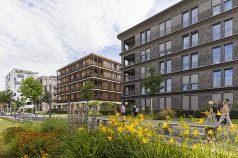 Neckarbogen, innovative residential quarter with sustainable architectural solutions and zones without car traffic, Heilbronn, Baden-Wuerttemberg, Germany, Europe