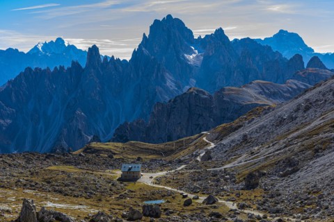 Lavaredo Hut, behind the peaks of the Cadini di Misurina, Dolomites, South Tyrol, Italy, Europe