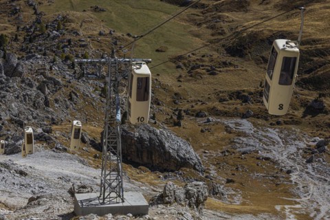 Gondola from the Sella Pass to the Sassolungo Pass, Dolomites, South Tyrol, Italy, Europe